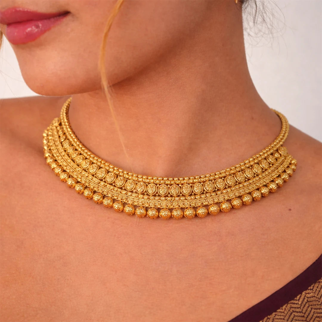 Aarya Gold Elegance Set