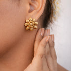 Aarya Gold Elegance Set