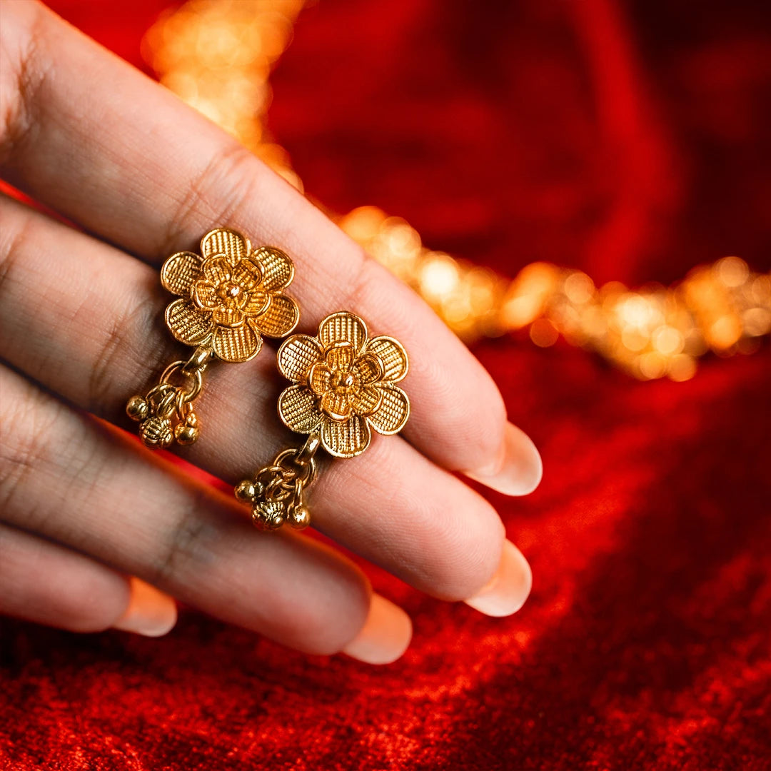 Flower Antique Necklace