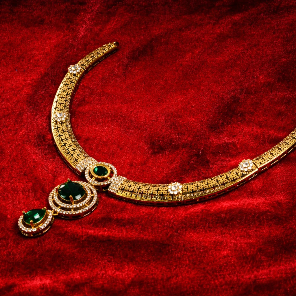 Noor Green Charm Necklace Set
