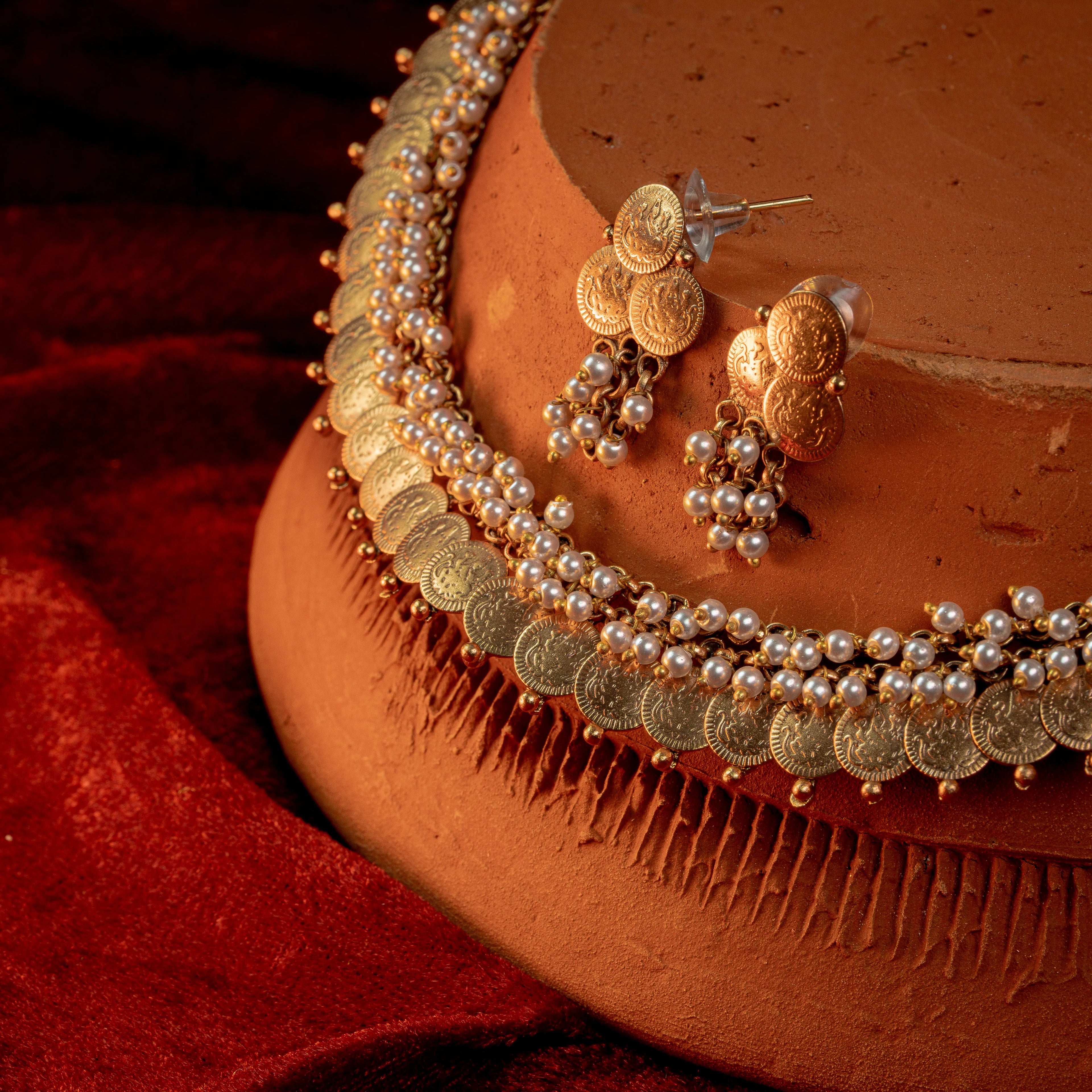 Mohar Moti Necklace