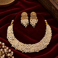 Pearl peroi Necklace
