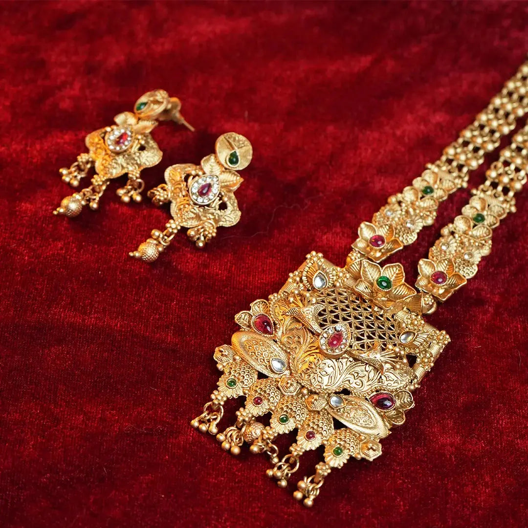 Ratna Rani Haar Gehnaya Jewels