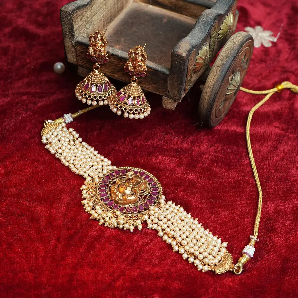 Handcrafted ganesha choker necklace with pearl beads Gehnaya Jewels