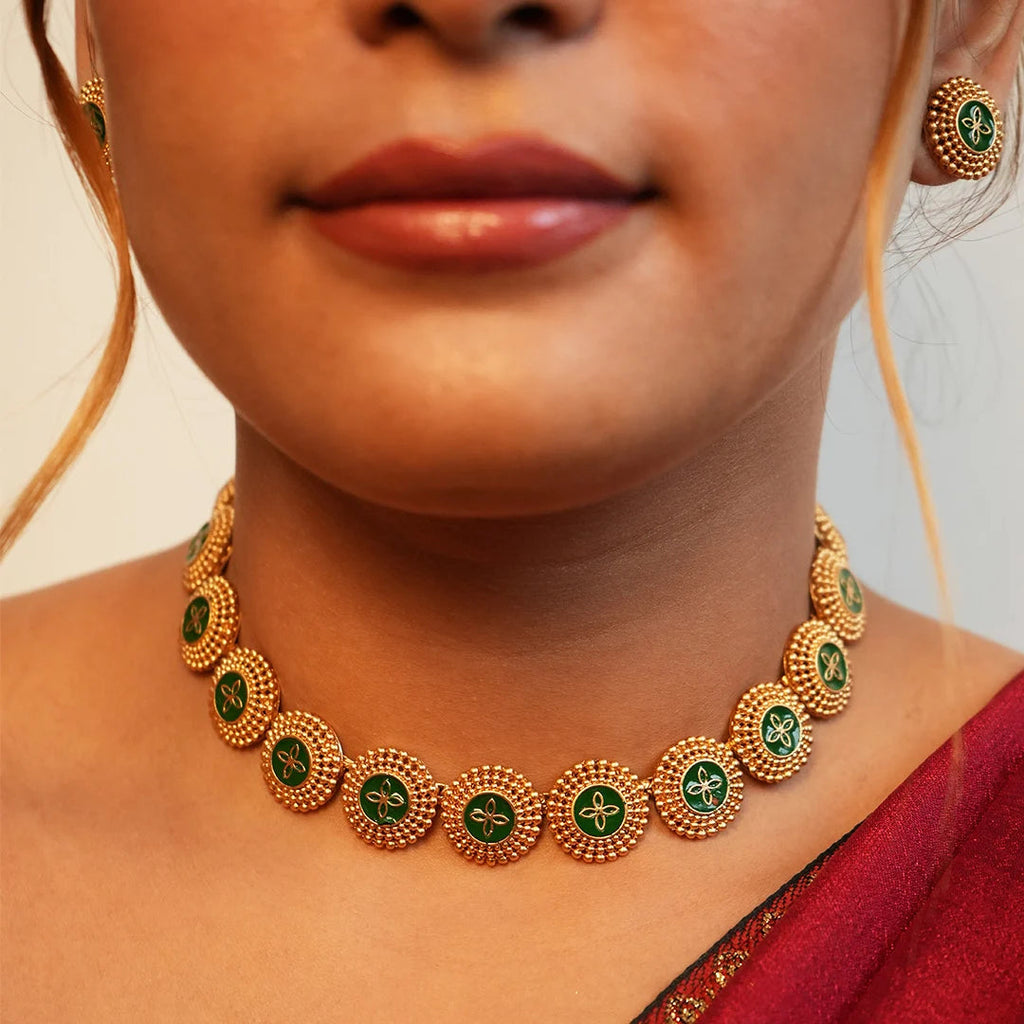 Round Green antique necklace with meenakari Gehnaya Jewels