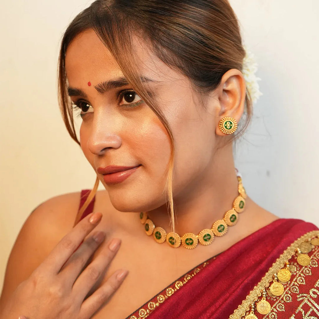 Round Green antique necklace with meenakari Gehnaya Jewels