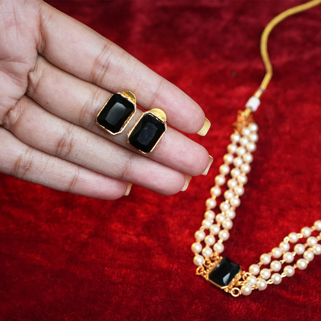 Sundara Ratna Choker Set Gehnaya Jewels