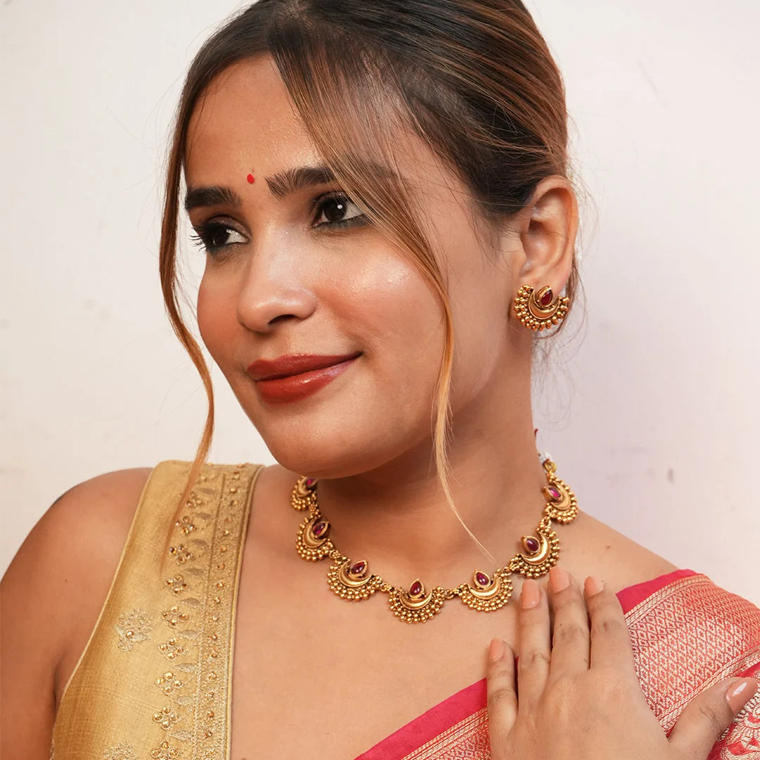 Ardhchand Necklace with Ruby stone