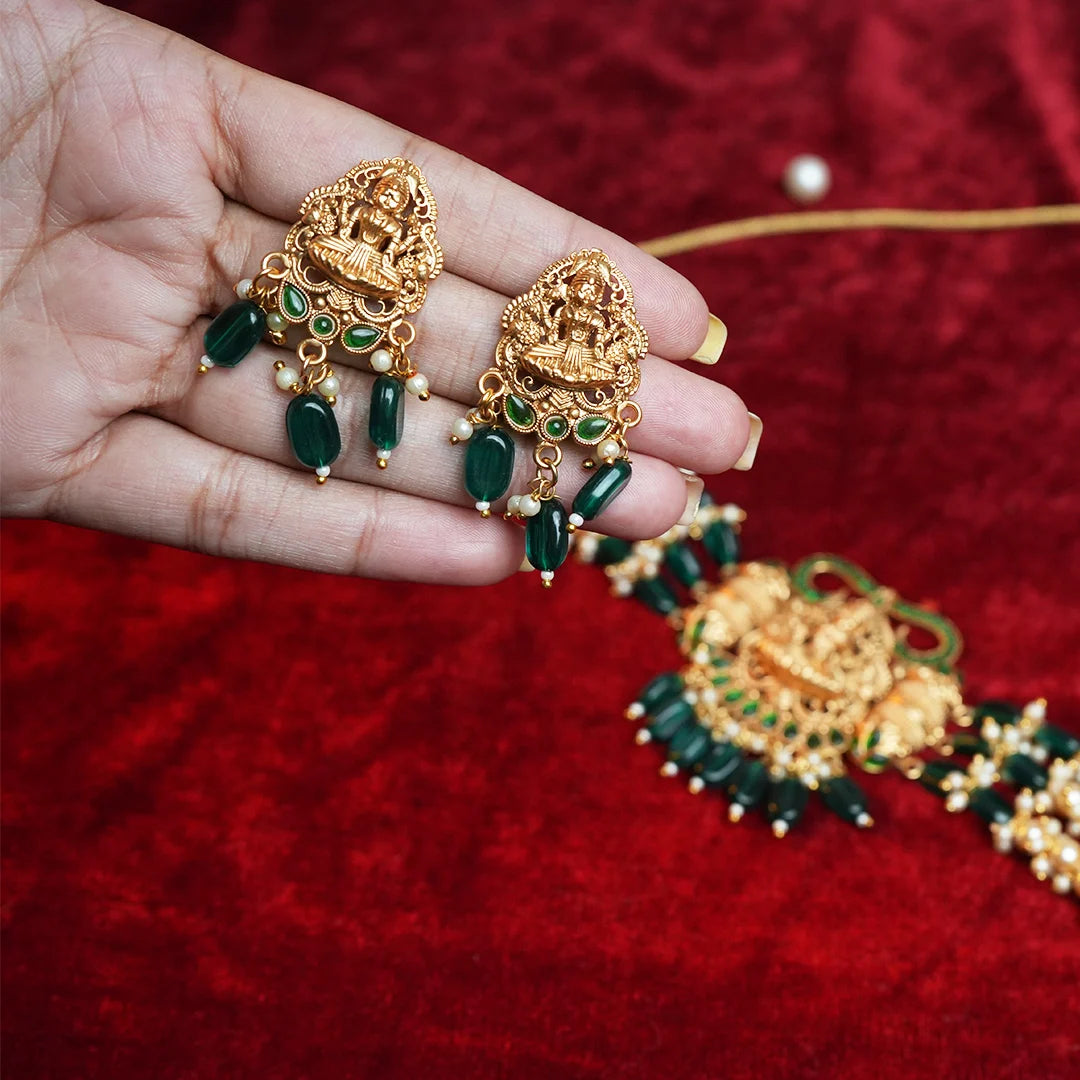Antique temple choker with green stone & pearl