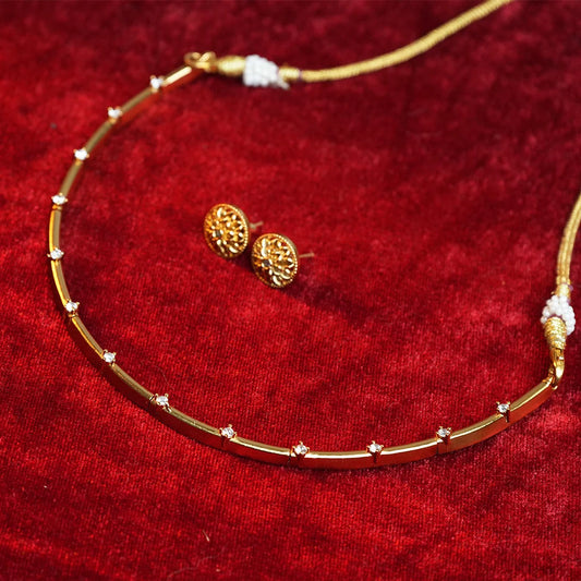 Tara Reka Necklace Set