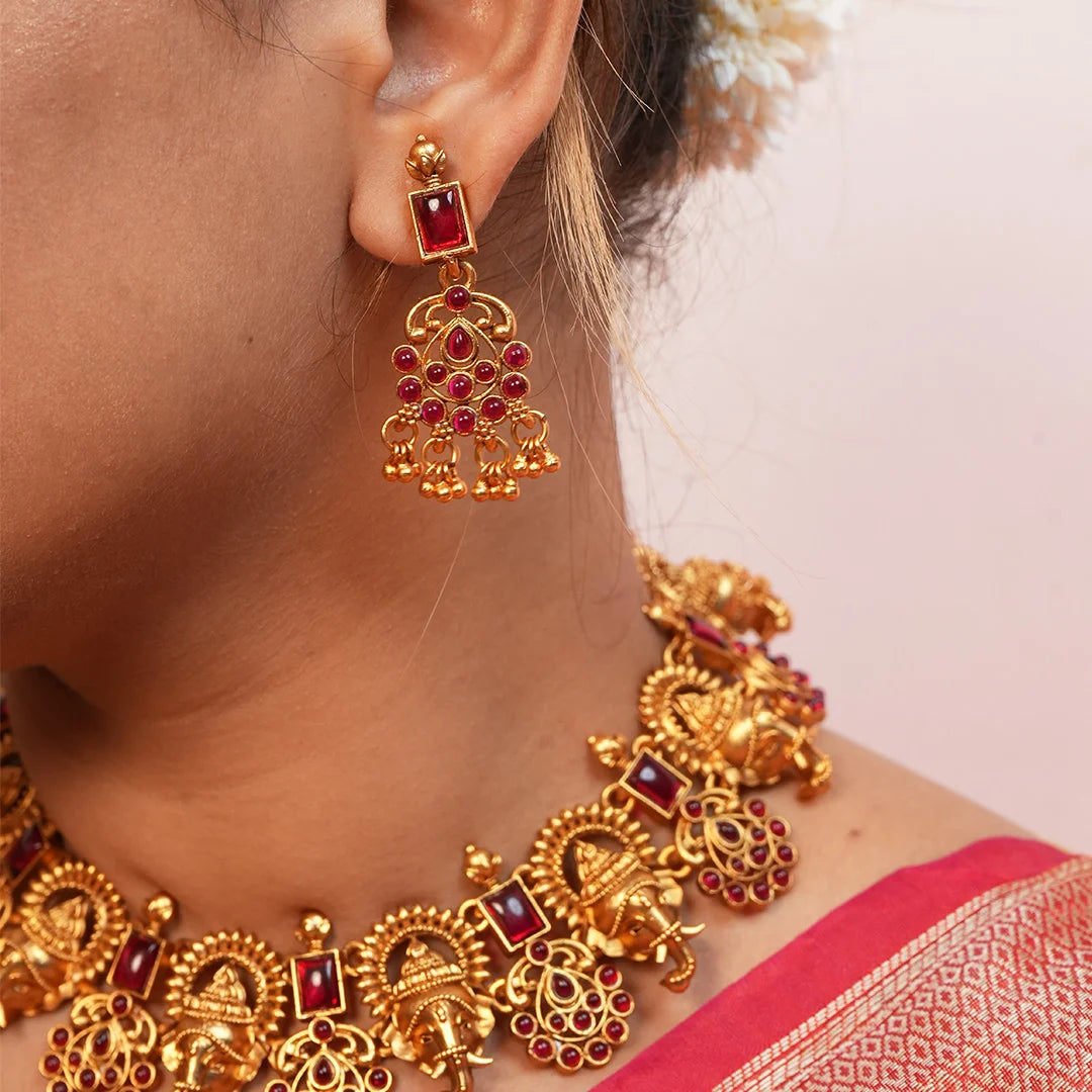 Antique Gold Gajraj Necklace with Ruby Stone Gehnaya Jewels