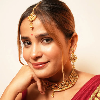 Ganesha Choker Necklace set with Mang tikka