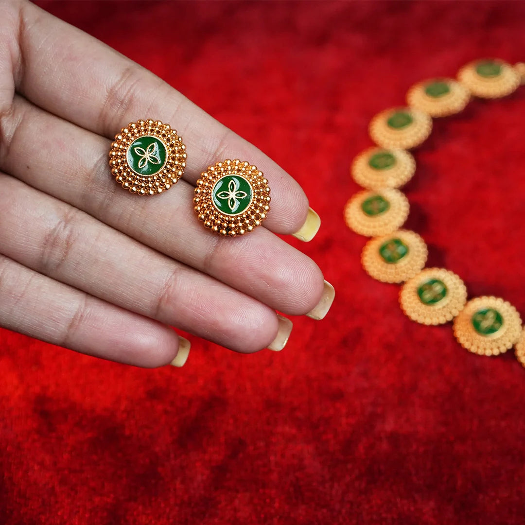 Round Green antique necklace with meenakari Gehnaya Jewels